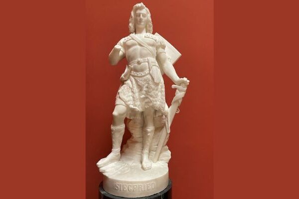 Statue im Haus Wahnfried: Siegfried