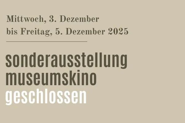 Informationstafel: Aufgrund einer nichtöffentlichen Veranstaltung sind die Sonderausstellung „Spot(t)–Light. Richard Wagner in der zeitgenössischen Karikatur“ sowie das Museumskino vom 3. bis 5. 12. 2025 nicht zugänglich. Der Besuch der Dauerausstellungen im Neubau und im Siegfried Wagner-Haus sowie aller Bereiche in Haus Wahnfried ist durchgehend möglich. Vielen Dank für Ihr Verständnis!