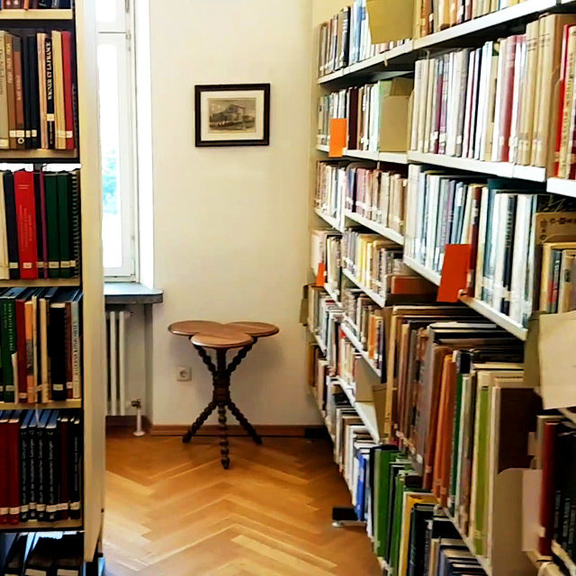 Foto: Forschungsbibliothek der Richard-Wagner-Stiftung im Siegfried Wagner-Haus